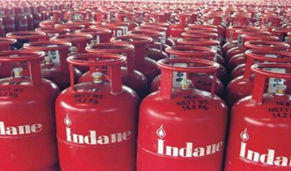 জ্বলন্ত উনুন আর জ্বলবে তো? এলপিজি সংকটের মাঝেই ঝাঁসিতে ট্রাক থেকে উধাও ৫২৪টি সিলিন্ডার!