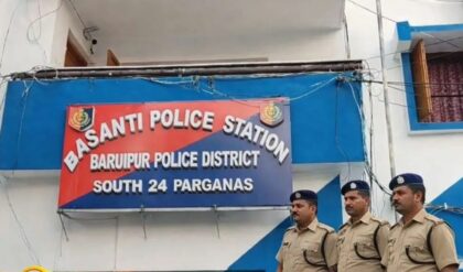 পরকীয়ার চরম পরিণতি! বাসন্তীতে স্ত্রীকে গলা কেটে নৃশংস খুন স্বামীর, এলাকায় ব্যাপক চাঞ্চল্য