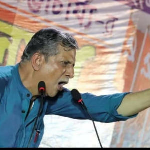 CPIM-এ কি আরও এক ‘প্রতীক উর’? টিকিট না পেয়েই কি বেসুরো তন্ময়? যা বললেন দাপুটে নেতা!