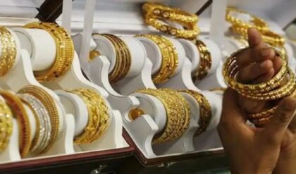 কিস্তি দিতে দেরি হলেই কি হাতছাড়া হবে গয়না? গোল্ড লোন নিয়ে ব্যাঙ্ক ও সংস্থার আসল নিয়ম জানুন