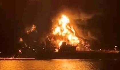 আমেরিকার দুই তেল ট্যাঙ্কারে ইরানের মিসাইল হামলা, প্রাণ হারালেন ভারতীয় নাবিক