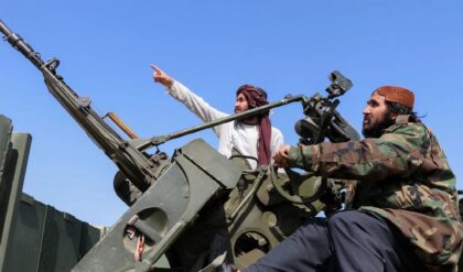 পাক সেনাকে নাকানিচোবানি খাওয়াচ্ছে তালিবান!—আফগান হামলায় জ্বলছে পাকিস্তান!