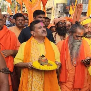 ভবানীপুরে শুভেন্দুর ‘ওয়ার রুম’, গান ধরলেন ‘গোরা গোরা গৌরাঙ্গ’! মুখ্যমন্ত্রীর কেন্দ্রে কি এবার বড় চমক বিজেপির?