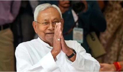 নীতীশের বিদায় ঘণ্টা! ১৬ মার্চ কি বড় চমক বিহারে? উত্তরাধিকারী হিসেবে উঠছে কার নাম?
