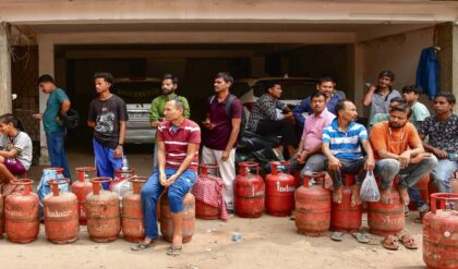 LPG-সঙ্কট নিয়ে বড় ঘোষণা কেন্দ্রের! কালোবাজারি রুখতে এবার নামছে পুলিশ!