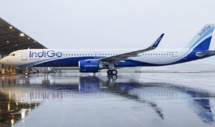 টানা ১৪ দিনের যুদ্ধ-সংকট: অগ্নিমূল্য জ্বালানি, সাধারণ যাত্রীদের নাগালের বাইরে যাচ্ছে ইন্ডিগো?