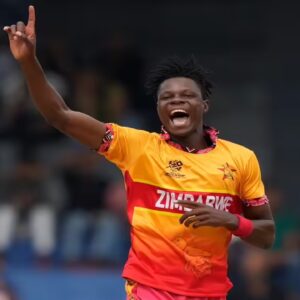 সিঙ্গল মাদারের লড়াই থেকে কেকেআর-এর রূপকথা! কে এই মুজারাবানি, যাকে কিনলেন শাহরুখ?