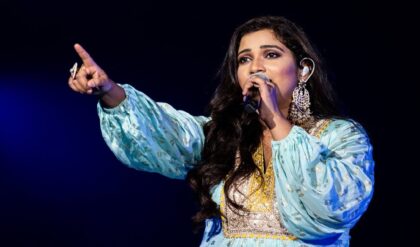 “আমায় চিকেন বানিয়ে খেয়ে নাও!”-‘অশ্লীল’ গানের প্রস্তাব ফেরালেন শ্রেয়া, ফাঁস হলো যে সত্যি!