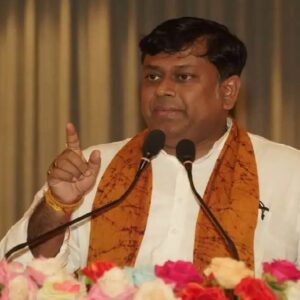 “বিরিয়ানির প্যাকেটের লোভ দেখিয়ে লোক আনতে হত”-ব্রিগেডে বিস্ফোরক দাবি সুকান্তর