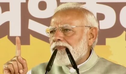 ‘মহাজঙ্গলরাজের কাউন্টডাউন শুরু’, ব্রিগেড থেকে সরাসরি তৃণমূলকে উপড়ে ফেলার ডাক মোদীর!