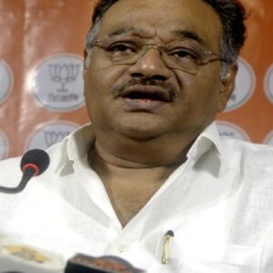 ‘ভাতা দিয়ে আর বৈতরণী পার হওয়া যাবে না!’ ভোট ঘোষণা হতেই মমতাকে চরম হুঁশিয়ারি শমীকের