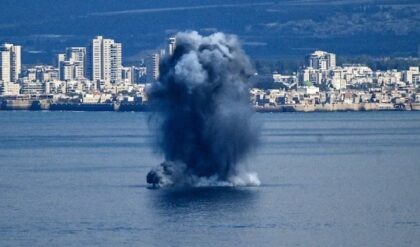 ইরানে ইজরায়েলের ‘অপারেশন থান্ডার’! ৫০০০ বোমা বর্ষণে ধ্বংস তেহরান? কাঁপছে মধ্যপ্রাচ্য!