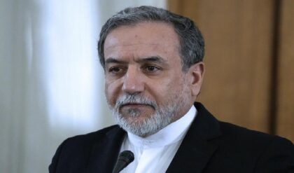 চীন-রাশিয়া-ইরান জোট! সংঘাতের মাঝেই তেহরানের বিস্ফোরক স্বীকারোক্তি