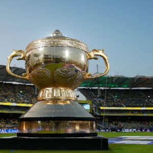 IPL 2026: শেষের শুরু! ধোনি-রোহিত কি বিদায় জানাবেন? অবসরের তালিকায় আর কোন মহাতারকারা?