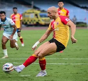 “১ মিনিটের মাথায় গোল করেও হাতছাড়া জয়!”-কেরালা ম্যাচে ড্র করে সমর্থকদের রোষানলে ইস্টবেঙ্গল