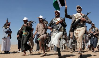 হুথিদের হুঁশিয়ারিতে কাঁপছে জ্বালানি বাজার, বাড়তে পারে তেলের দাম! নেপথ্যে কোন ছক?