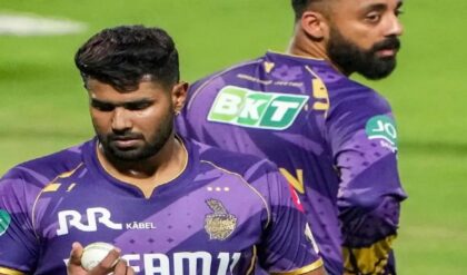 IPL-এর আগেই দুঃসংবাদ! স্ক্র্যাচে ভর দিয়ে হাঁটছেন হর্ষিত রানা, নাইট শিবিরে কি তবে বড় বিপর্যয়?