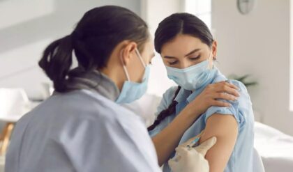 National Vaccination Day: শুধু শিশুদের নয়, বড়দেরও দরকার এই ৬টি টিকা! অবহেলা করলেই বড় বিপদ?