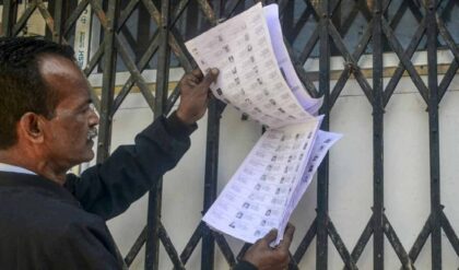 ৬০ লক্ষ ‘বিচারাধীন’ ভোটারের ভাগ্য খুলছে? বড় ঘোষণা কমিশনের! আপনিও কি তালিকায়?