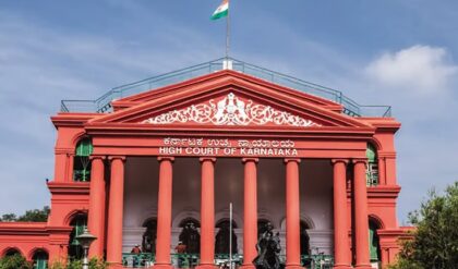 পরকীয়াই কি দ্বিতীয় বিয়ে? স্বামী-ছেলের বিরুদ্ধে ‘বাইগ্যামি’ মামলা করায় স্ত্রীকে বড় ধাক্কা দিল হাইকোর্ট!