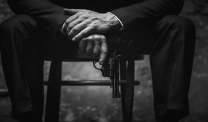 “আসবে না স্ত্রী!” ১০ মাসের বিচ্ছেদের যন্ত্রণায় চরম সিদ্ধান্ত স্বামীর, পিস্তলের গুলিতে বুক ঝাঁঝরা!