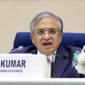 নজিরবিহীন প্রস্তুতি কমিশনের! ১,১১১ জন ‘চোখ’ রাখবেন বুথে বুথে, ২৫ লক্ষ কর্মীর কাঁধে মহাবিপ্লব!