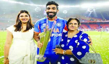 বুমরার বেতন কমালো বিসিসিআই! বিশ্বকাপে হিরো হয়েও কেন ২ কোটি টাকা খোয়ালেন স্পিডস্টার?