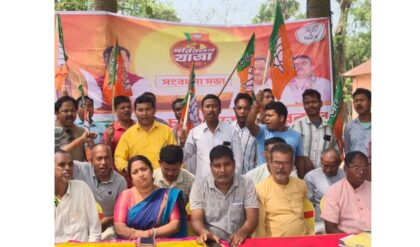 কুশমন্ডিতে বিদ্রোহ! তাপস রায়কে না সরালে ‘গোঁজ’ প্রার্থী দেবে বিজেপিই? ভাঙনের মুখে গেরুয়া শিবির