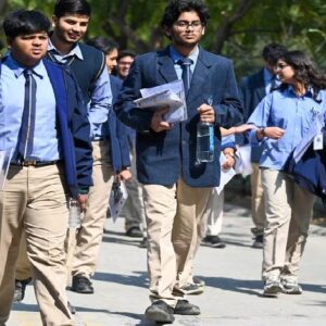 মধ্যপ্রাচ্যে যুদ্ধের বড় প্রভাব! সিবিএসই (CBSE) দশম ও দ্বাদশ শ্রেণির পরীক্ষা স্থগিত