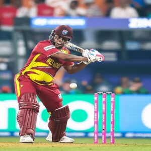 ইডেনে শেষ বেলায় ক্যারিবিয়ান ঝড়! শুরুতে দাপট দেখালেও শেষে লক্ষ্যভ্রষ্ট ভারত, জয়ের জন্য পাহাড় ডিঙোতে হবে রোহিতদের