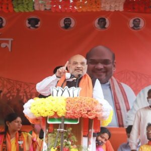 ‘বিজেপি এলেই চাকরিতে ৫ বছরের ছাড়!’ মথুরাপুরে বেকার যুবকদের বড় টোপ দিলেন অমিত শাহ