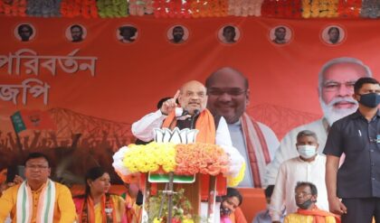 ‘বিজেপি এলেই চাকরিতে ৫ বছরের ছাড়!’ মথুরাপুরে বেকার যুবকদের বড় টোপ দিলেন অমিত শাহ