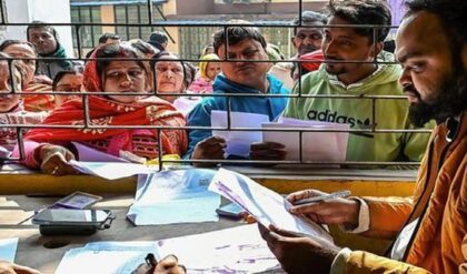 ভোটার লিস্টে নাম নেই? ঘাবড়াবেন না! নাম ফেরাতে হাতে আছে মাত্র ১৫ দিন, জানুন CEO-র গাইডলাইন