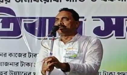 ‘বিষধর সাপ’ মোদি-বিজেপি! লাঠি হাতে তাড়া করার নিদান তৃণমূল সভাপতির, রাজনৈতিক মহলে তীব্র উত্তেজনা