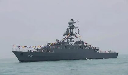 ভারত মহাসাগরে দাউদাউ করে জ্বলল ইরানি রণতরী! সাবমেরিন হামলায় মৃত শতাধিক, ঘনীভূত হচ্ছে যুদ্ধের মেঘ