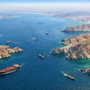 মধ্যপ্রাচ্যের যুদ্ধে বিপাকে ভারত! তেল থেকে সার— জোগান বন্ধ হওয়ার মুখে, বড় বিপদের সঙ্কেত