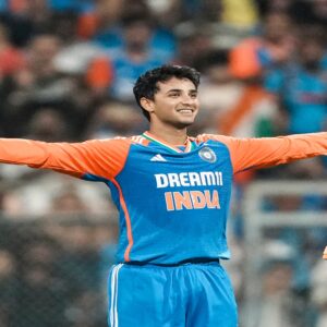 অফ-ফর্মেও শীর্ষস্থান অটুট! কুড়ির ফর্ম্যাটে দাপট অভিষেকের, বোলারদের তালিকায় সিংহাসনের পথে বুমরা