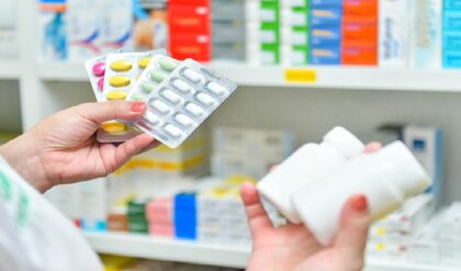 ওষুধের ব্যাচ নম্বরে জালিয়াতি! রাজ্যজুড়ে চিরুনি তল্লাশি, লাইসেন্স বাতিলের মুখে অভিযুক্ত ব্যবসায়ীরা!