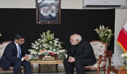 খামেনেই-এর প্রয়াণে শোকাতুর ভারত! ইরানি রাষ্ট্রদূতের সঙ্গে দেখা করলেন বিদেশ সচিব বিক্রম মিস্রি!