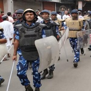 নির্বাচনের আগে ‘দুর্ভেদ্য’ কলকাতা! লালবাজারে নগরপালের হাই-ভোল্টেজ বৈঠক, রাজপথে নামছে বিশাল বাহিনী