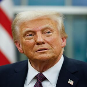 ট্রাম্পের ‘ট্যারিফ’ রাজে ইতি! ১৩০ বিলিয়ন ডলার ফেরতের নির্দেশ মার্কিন আদালতের