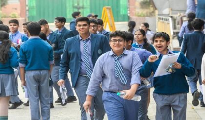 পড়ুয়াদের নিরাপত্তা সবার আগে! মধ্যপ্রাচ্যে বোর্ড পরীক্ষা বাতিল করল সিবিএসই, দুশ্চিন্তায় হাজারো পরিবার