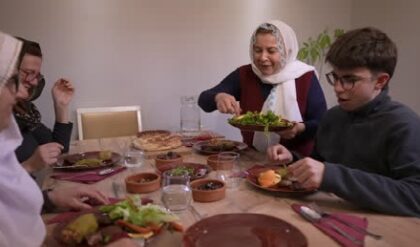 শুক্রবার কলকাতায় কখন ইফতার? দেখে নিন হাওড়া ও আসানসোলের রমজান ক্যালেন্ডার ২০২৬