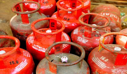 রান্নার গ্যাসের আকাল? আমজনতার দুশ্চিন্তা বাড়িয়ে এলপিজি সংস্থাগুলিকে বড় নির্দেশ কেন্দ্রের!