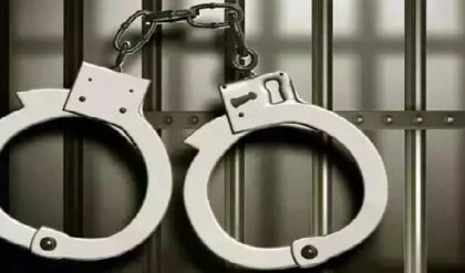 কপালে তিলক, মুখে মন্ত্র— কিন্তু মনে ছিল বিষ! ধর্মীয় প্রতারণার জালে ব্যাঙ্ক-কর্তা, তারপর যা ঘটল…