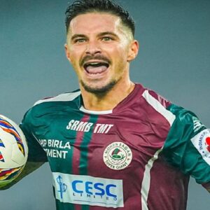 ম্যাকলারেন ঝড়ে খড়কুটোর মতো উড়ল প্রতিপক্ষ! বাগানের অশ্বমেধের ঘোড়া ছোটালেন অজি স্ট্রাইকার