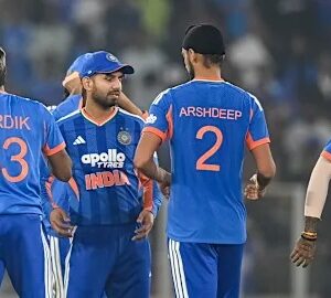 কাপ কি আমাদেরই? টি-২০ বিশ্বজয়ের লক্ষ্যে মোদী স্টেডিয়ামে টিম ইন্ডিয়া, আমেদাবাদে শুরু মেগা উন্মাদনা