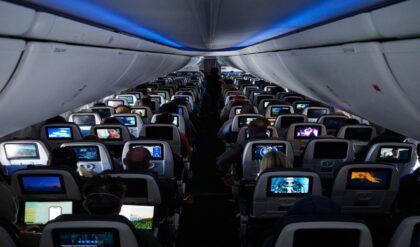 আর লাগবে না বাড়তি টাকা! ফ্লাইটের টিকিট বুকিংয়ে বড় ছাড়ের ঘোষণা করল কেন্দ্র