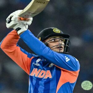 “অভিষেককে বাদ দিন!”, কিউইদের বিরুদ্ধে মেগা ফাইনালের আগে গম্ভীরকে চরম বার্তা গাভাসকরের!