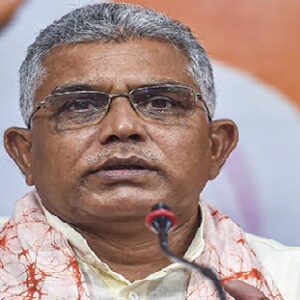 ভবানীপুরে উধাও ৪৮ হাজার ভোটার! মমতাকে বিঁধে দিলীপের সেই চেনা ‘বেঁকা হাসি’